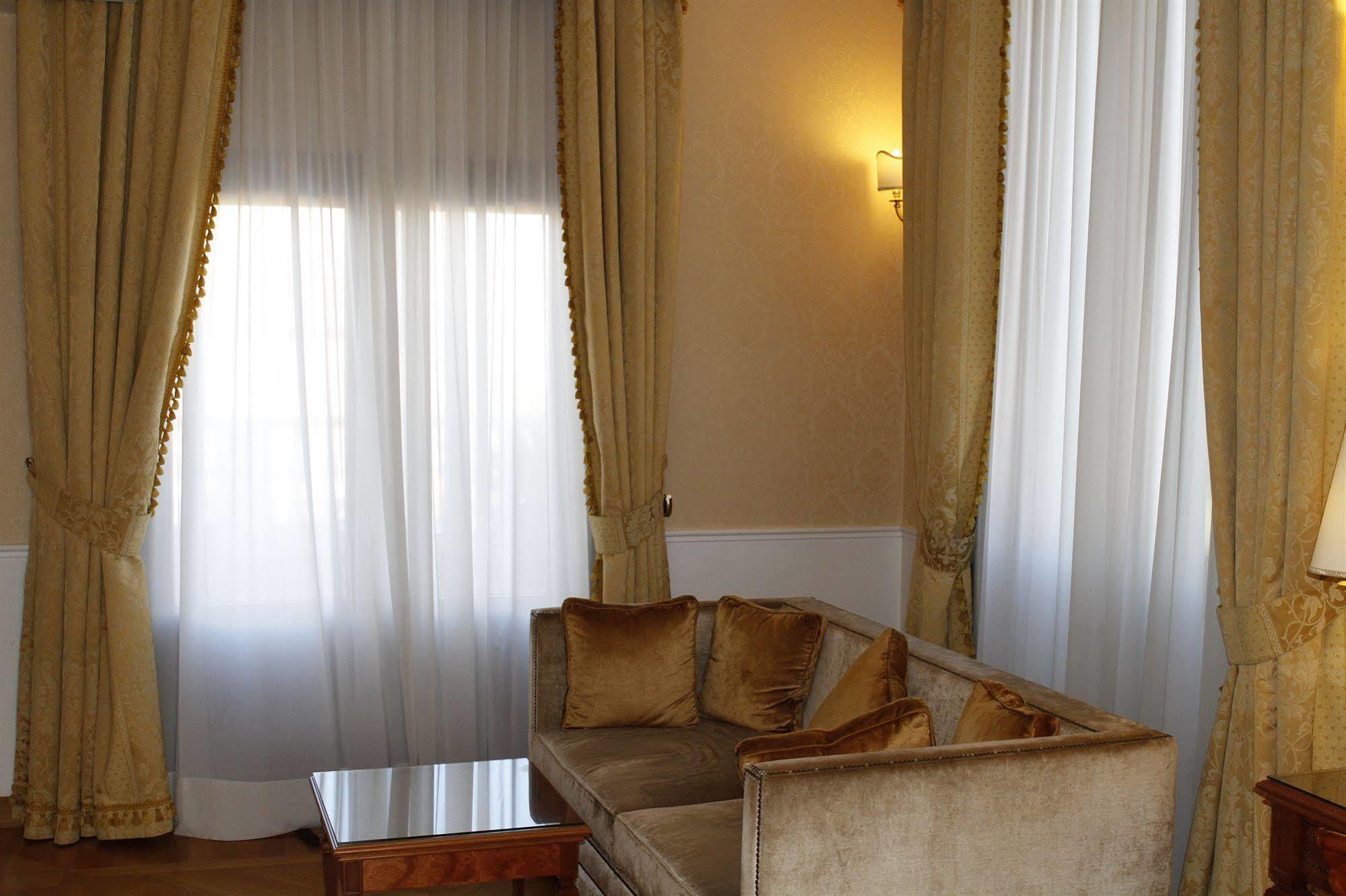 Hotel Villa Pinciana Roma Esterno foto